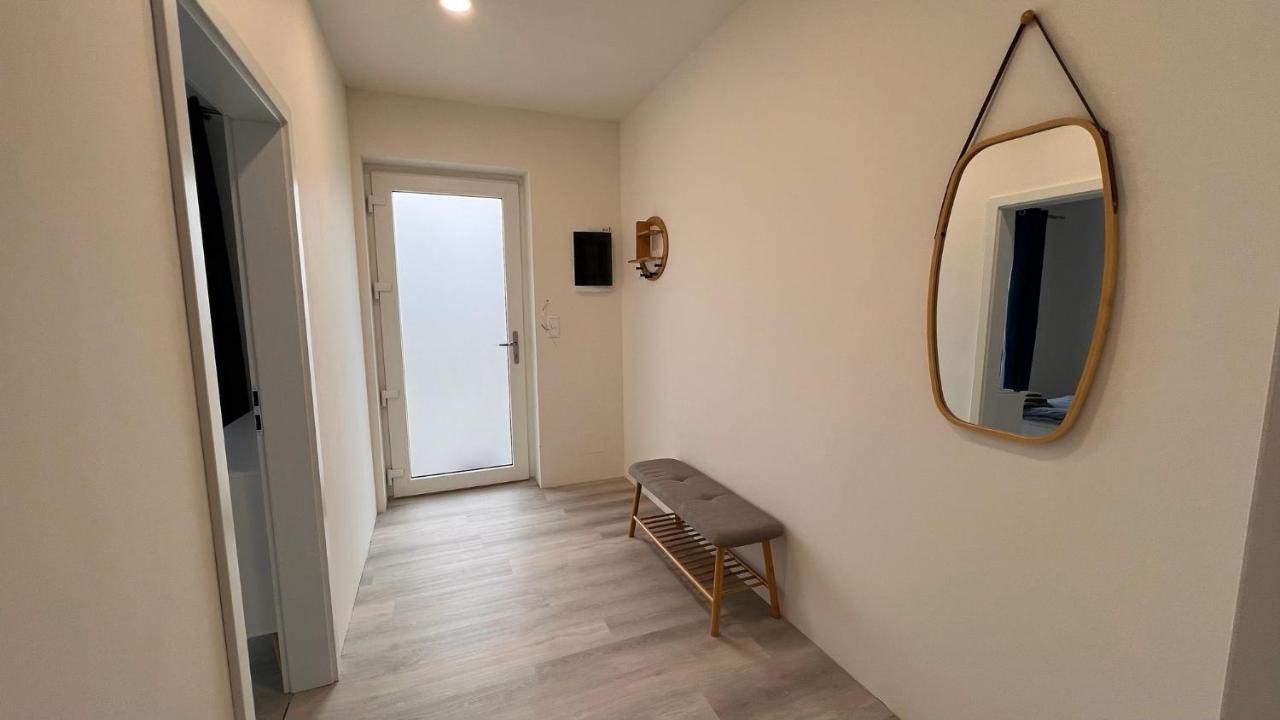 Klimatizovany Apartmanovy Dom S Virivkou, 9B Villa Janosikova Dış mekan fotoğraf